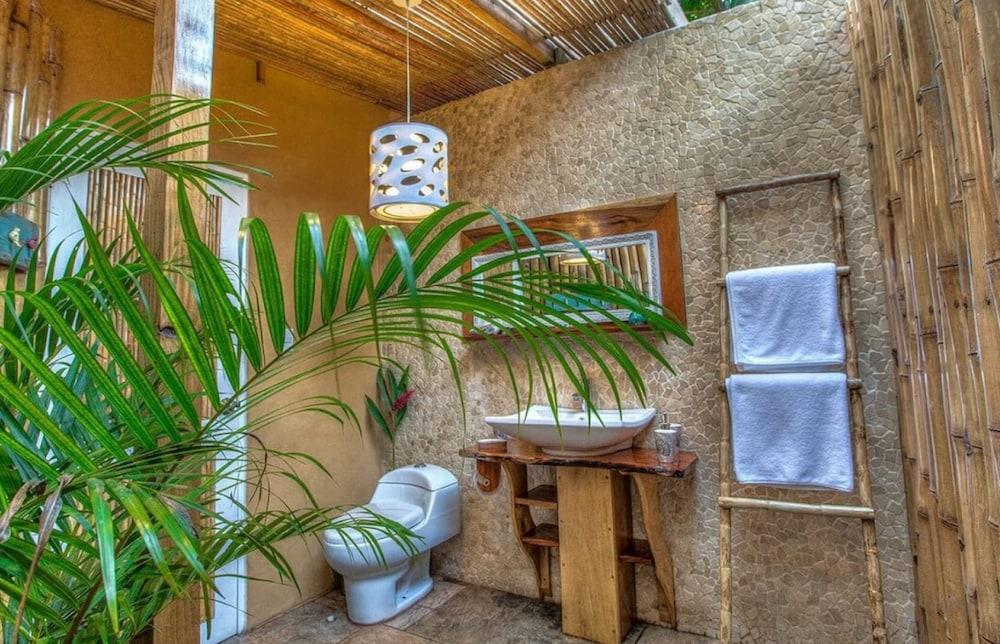 Ocho Artisan Bungalows (Adults Only) Tamarindo Exterior foto