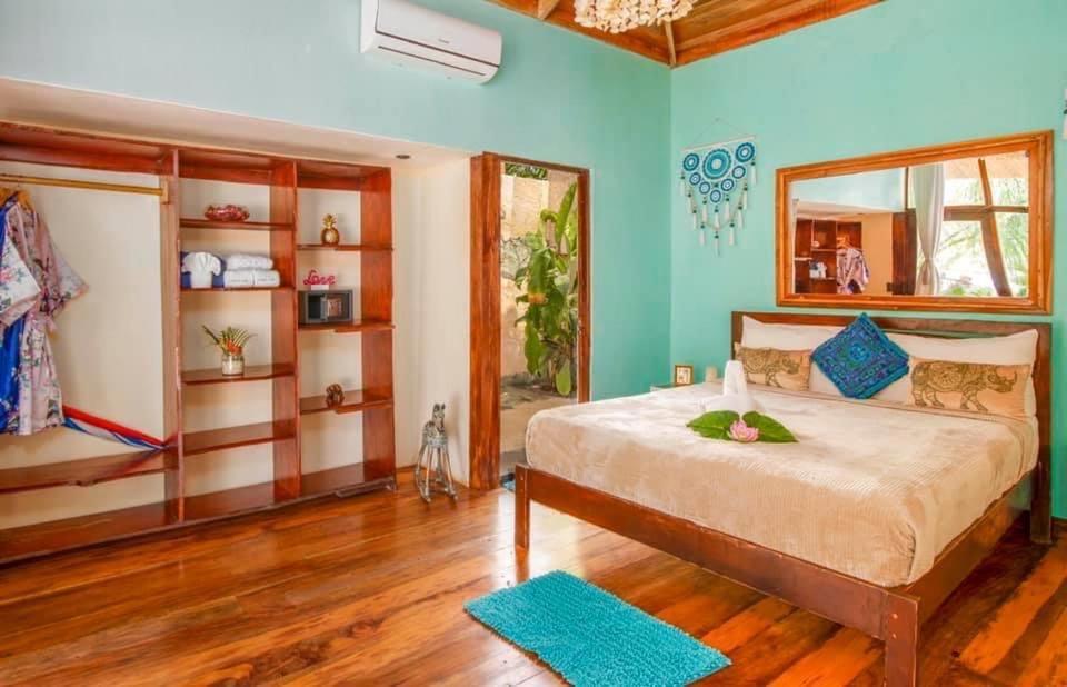 Ocho Artisan Bungalows (Adults Only) Tamarindo Exterior foto