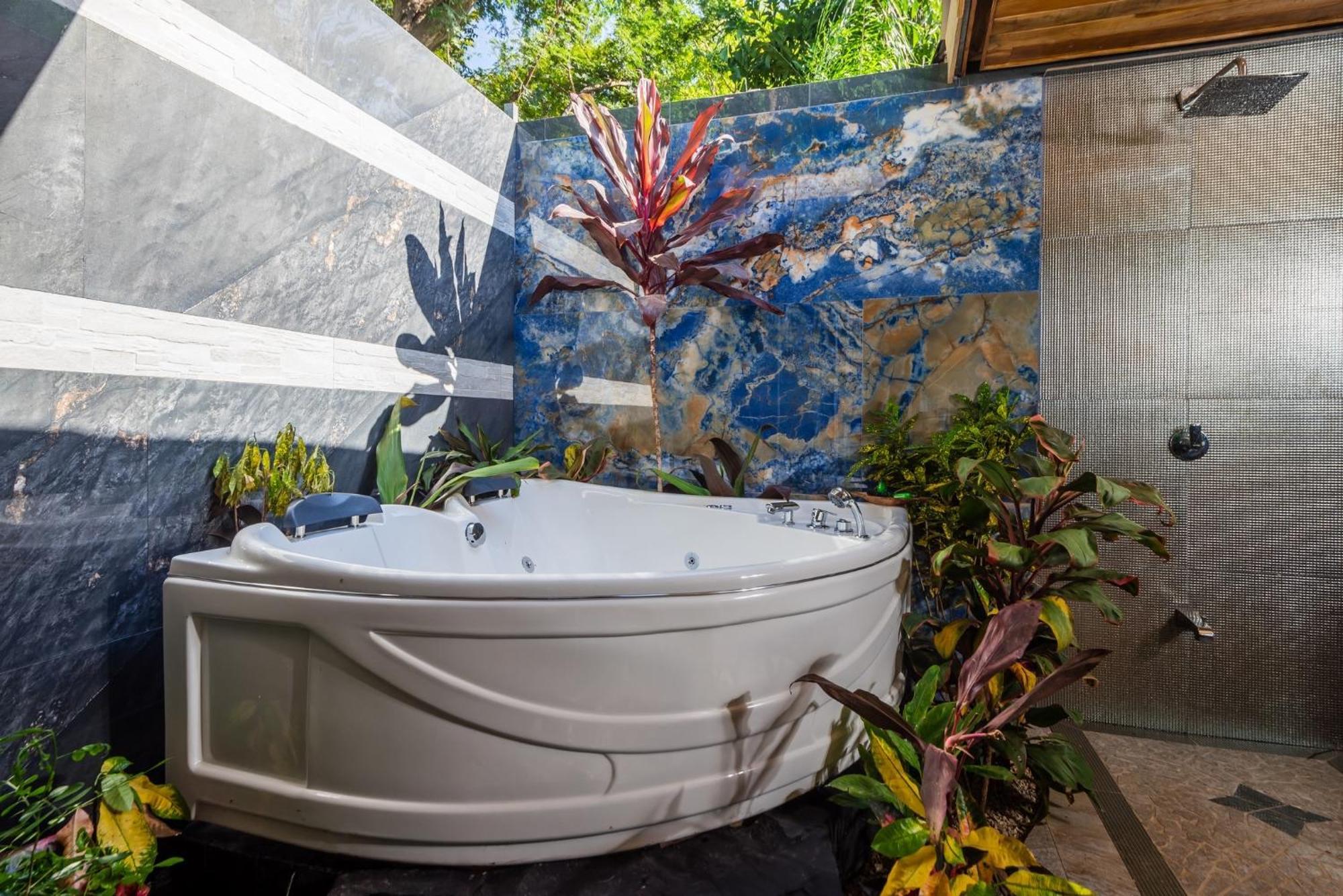 Ocho Artisan Bungalows (Adults Only) Tamarindo Exterior foto