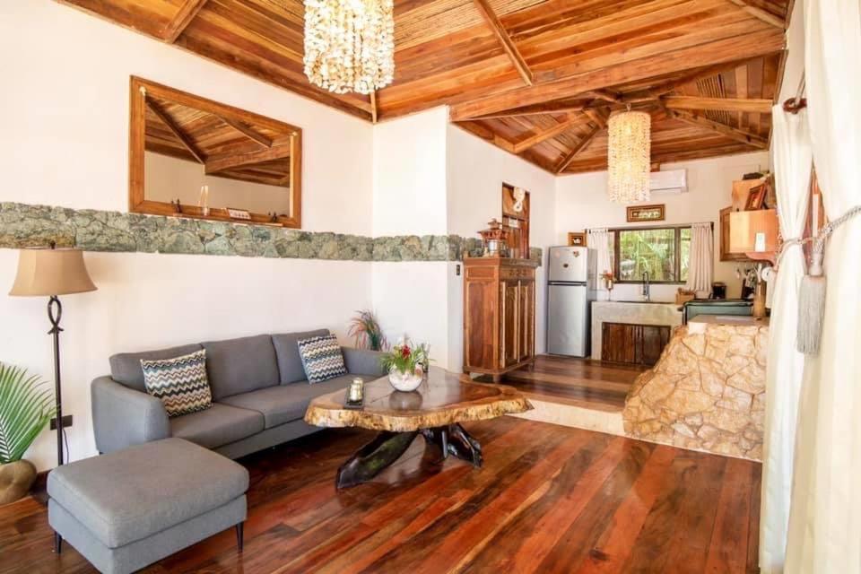 Ocho Artisan Bungalows (Adults Only) Tamarindo Exterior foto