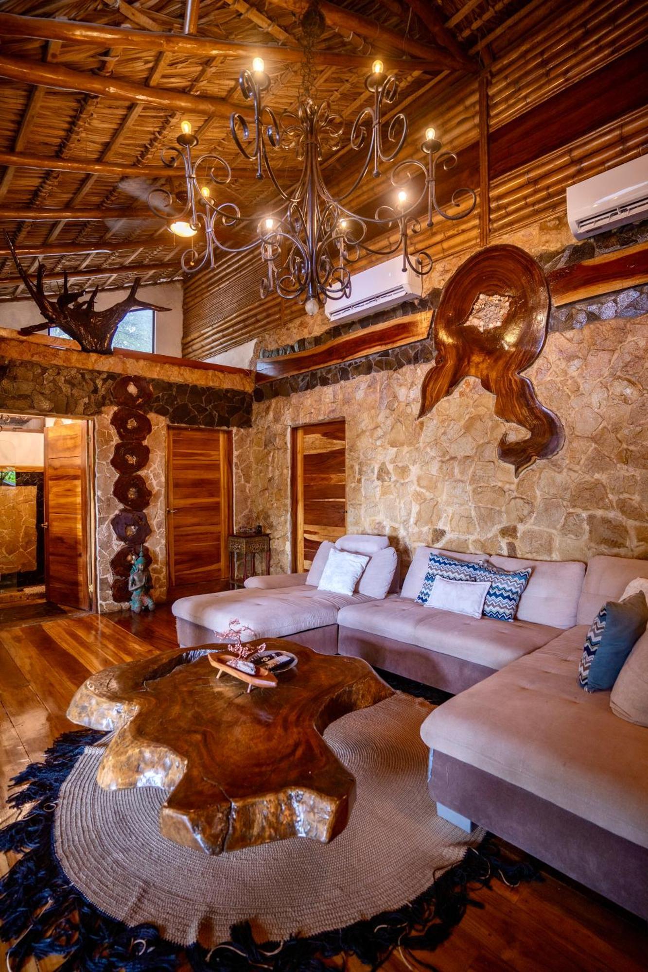 Ocho Artisan Bungalows (Adults Only) Tamarindo Exterior foto