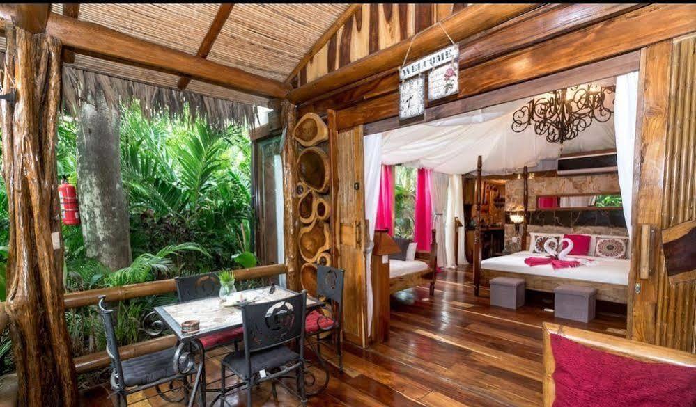 Ocho Artisan Bungalows (Adults Only) Tamarindo Exterior foto
