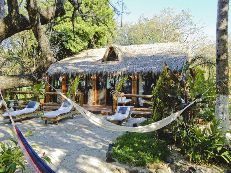 Ocho Artisan Bungalows (Adults Only) Tamarindo Exterior foto